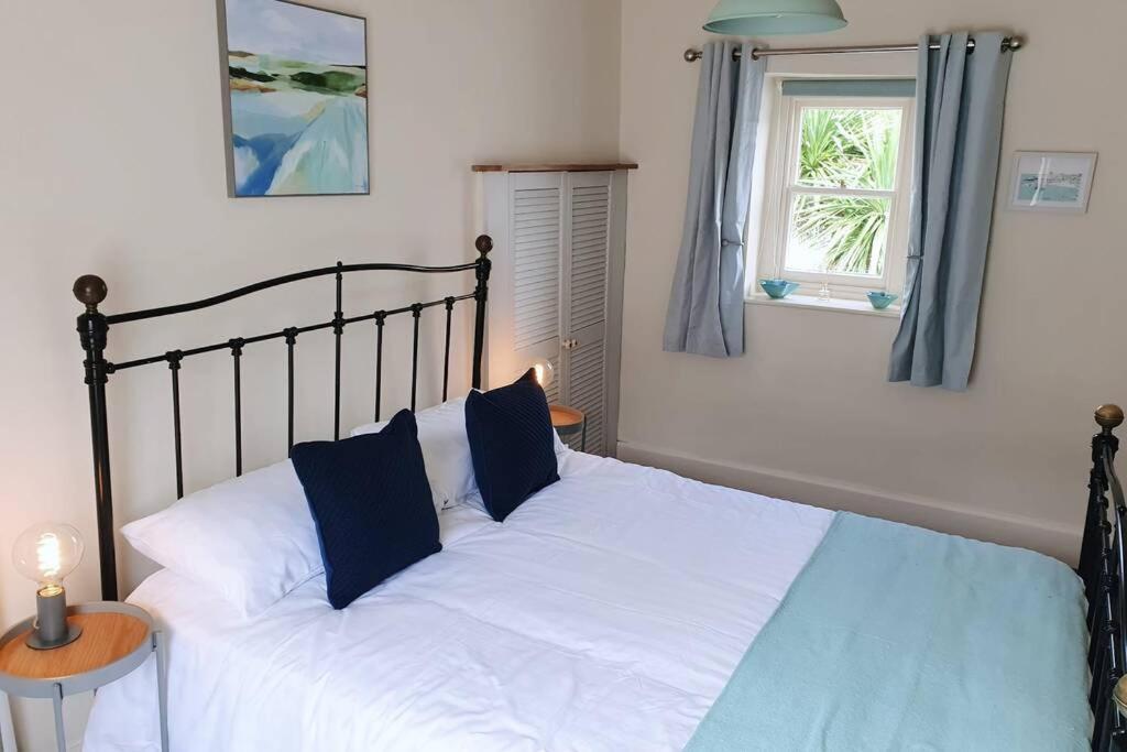 Stunning & Spacious House In Central Tenby Εξωτερικό φωτογραφία