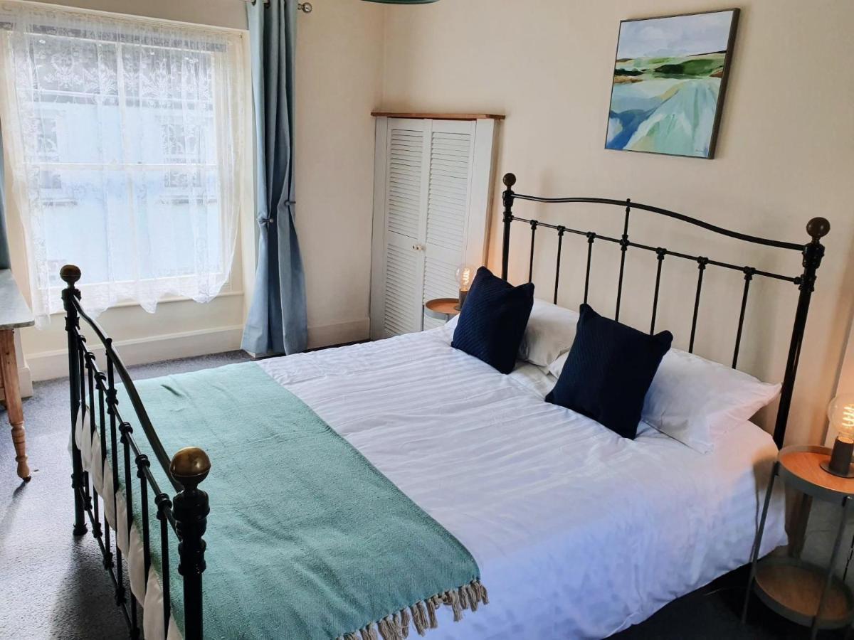 Stunning & Spacious House In Central Tenby Εξωτερικό φωτογραφία